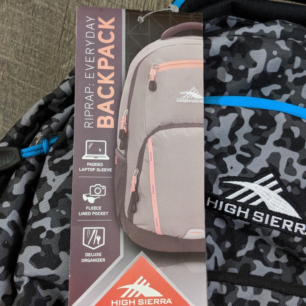 High Sierra RipRap Every Day Backpack Digi Camo - Picture 8 of 8